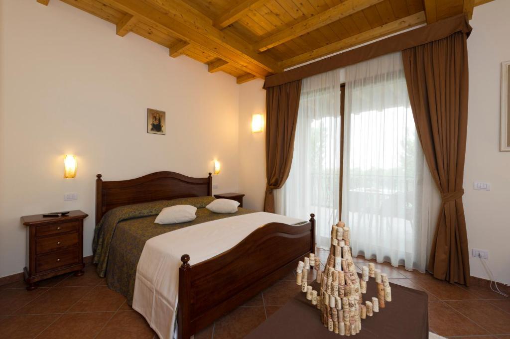 Locanda Ristorante Al Cardellino Bardolino Eksteriør billede